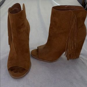 Used fringed cowboy style booties